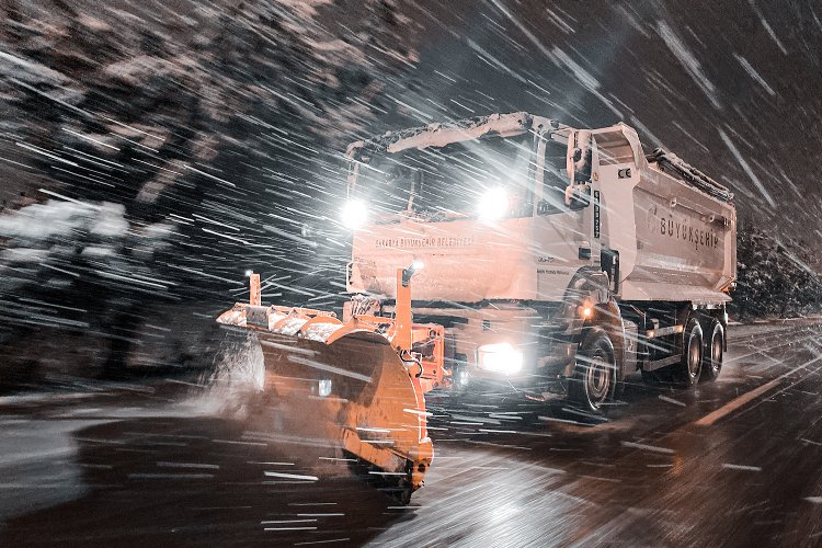 Sakarya'da kar nöbeti başladı -