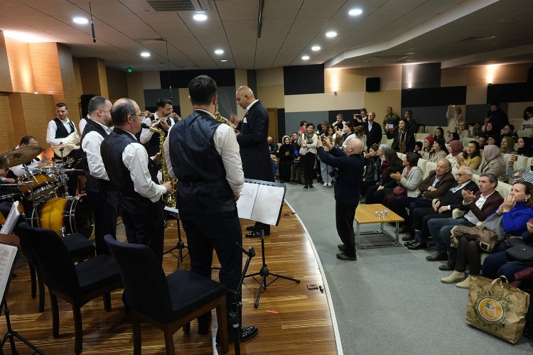 Sakarya'da Kent Orkestrası’ndan müzik dolu akşam -