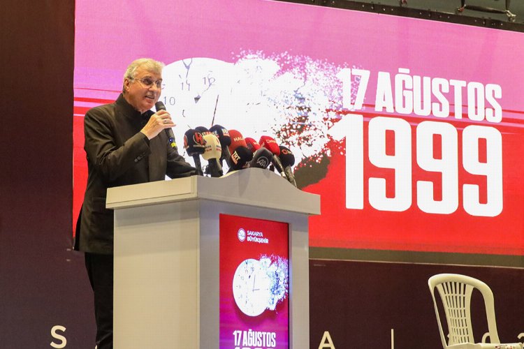 Sakarya'da saat 03.02'de 'dönüşüm' vurgusu -