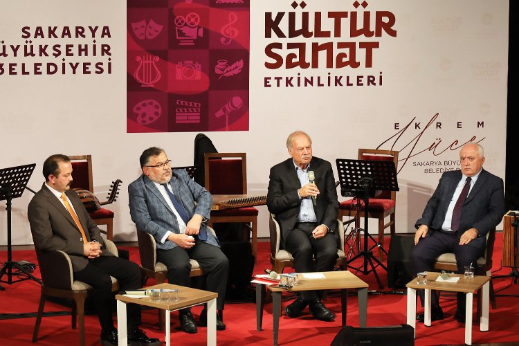 Sakarya'da Süleyman Çelebi programı gönülleri mest etti -