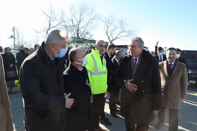 Sakarya'da yeni depo, arşiv binası ve 2 araç hizmete alındı -