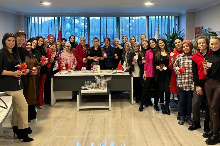 'Sakarya Girişimci Kadınlar'dan tek yürek kermes -