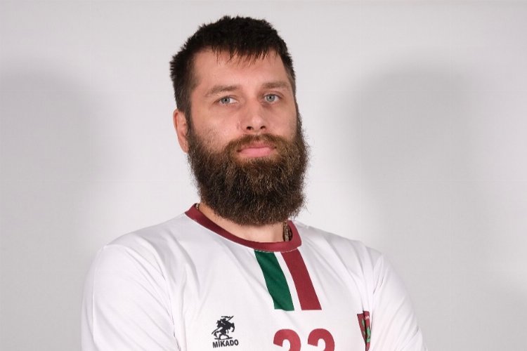 Sakarya hentboluna Ukraynalı Tuikin takviyesi -