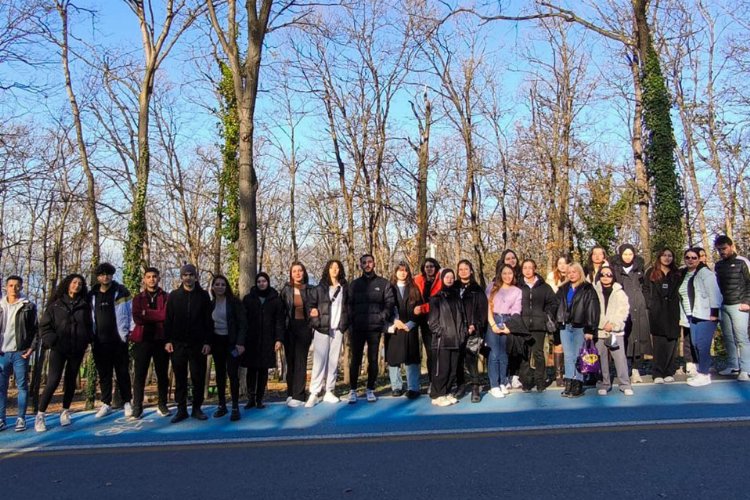 Sakarya'nın gezi programına SUBÜ öğrencileri konuk oldu -