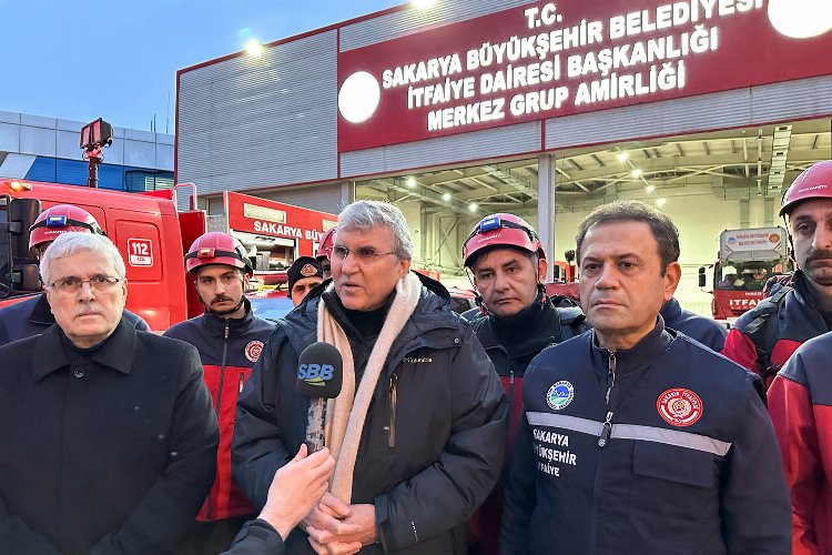 Sakarya 'seferberlik' çağrısı ile ekiplerini yola çıkardı -