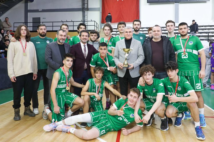Sakarya, U-18 basketbol şampiyonu -