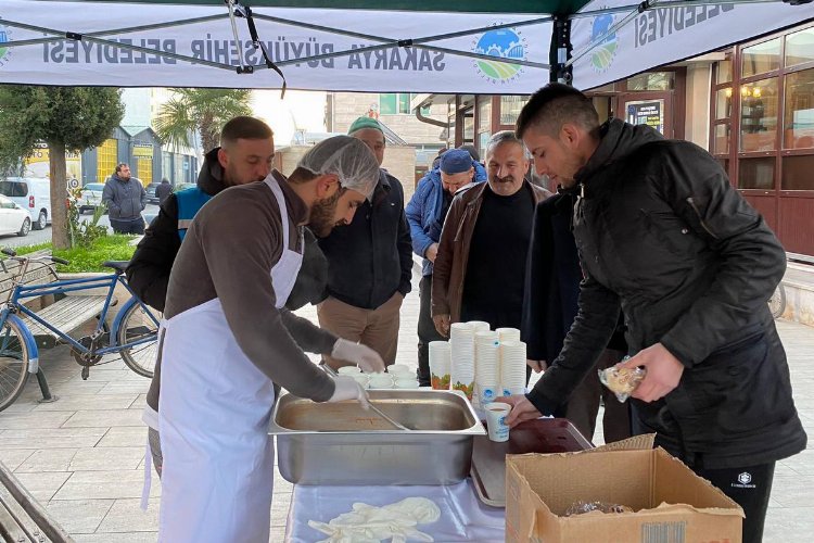 Sakarya yılın ilk gününde de gönülleri ısıttı -