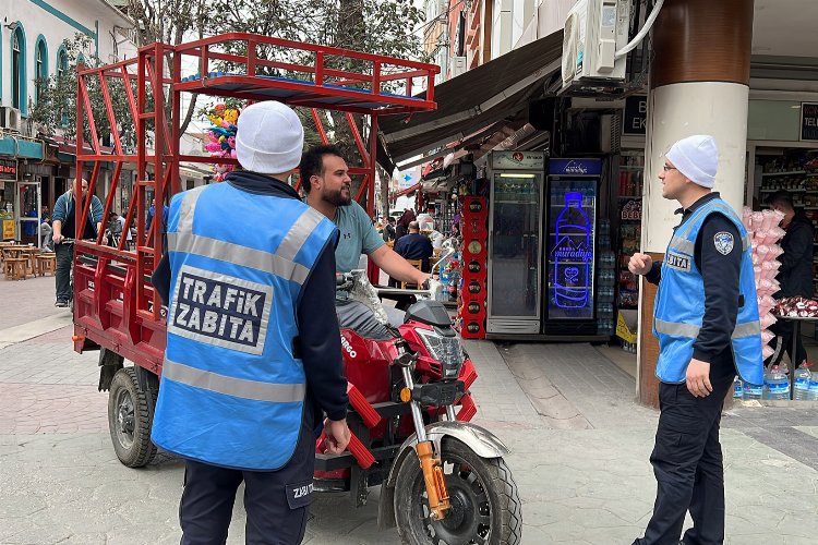 Sakarya Zabıtası yılbaşında tam kadro sahada -