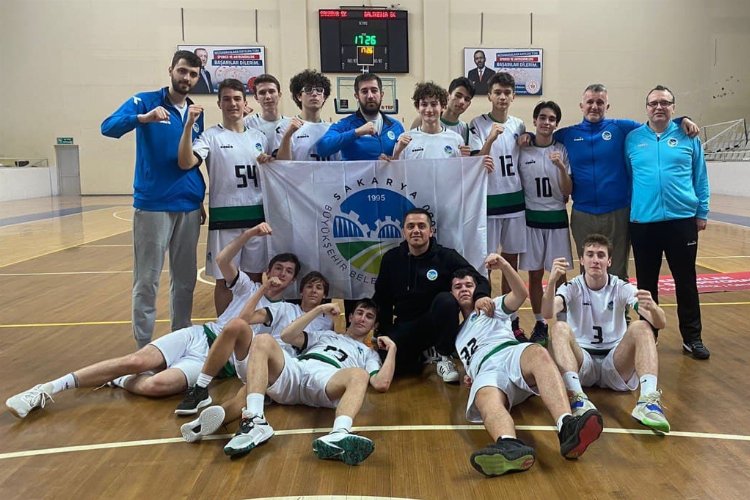 Sakaryalı basketbolcularda hedef Anadolu Şampiyonası -