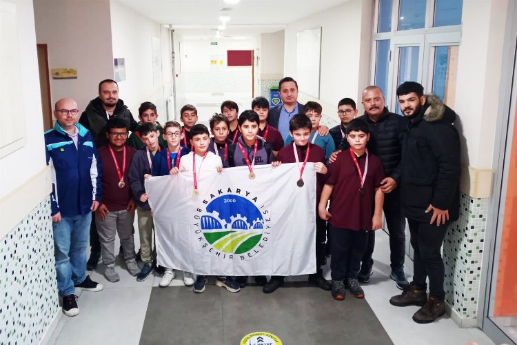 Sakaryalı halterciler finale damga vurdu -