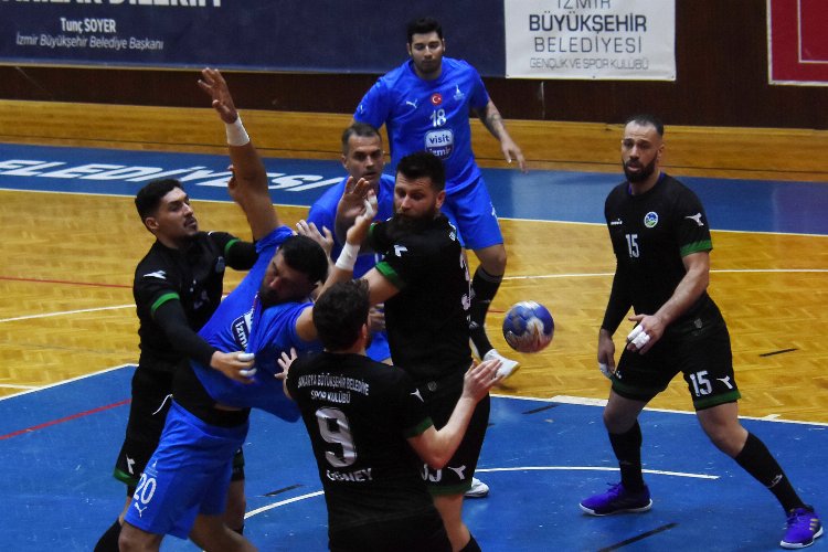 Sakaryalı hentbolcular İzmir’den galibiyetle dönüyor -