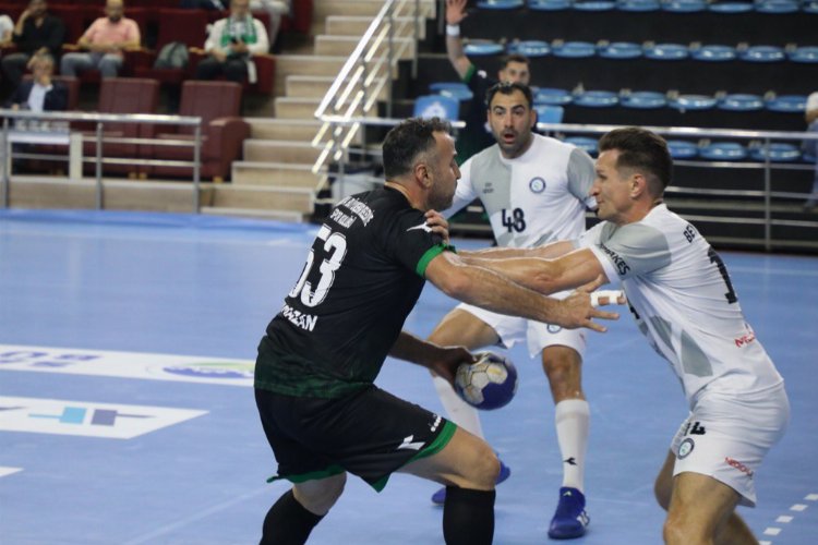 Sakaryalı hentbolcuların ikinci yenilgisi -