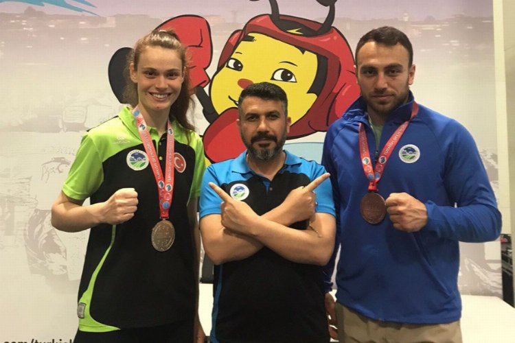 Sakaryalı Kick Boks’cular Avrupa yolcusu -