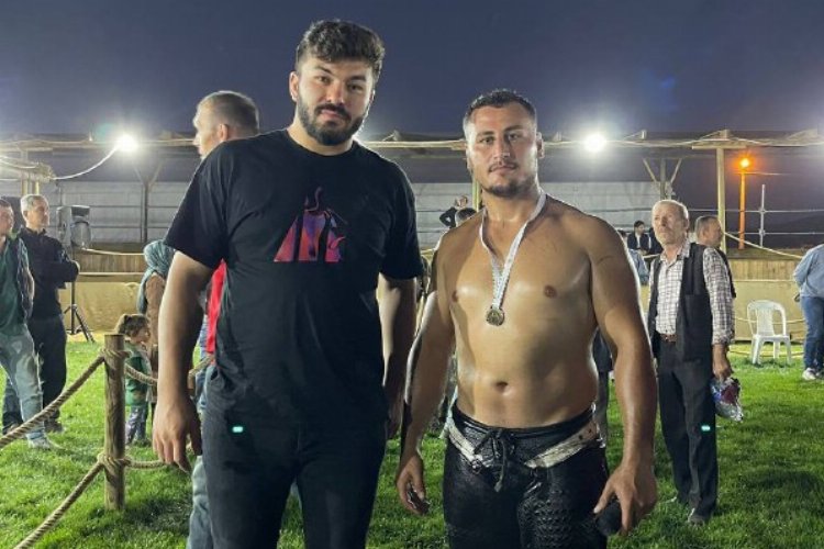 Sakaryalı pehlivan Dünya Şampiyonu oldu -
