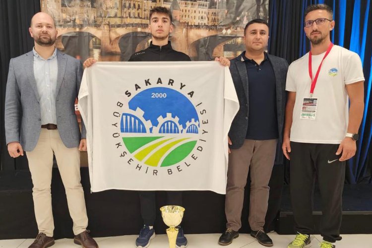 Sakaryalı sporcu İsviçre’de altın madalyanın sahibi oldu -