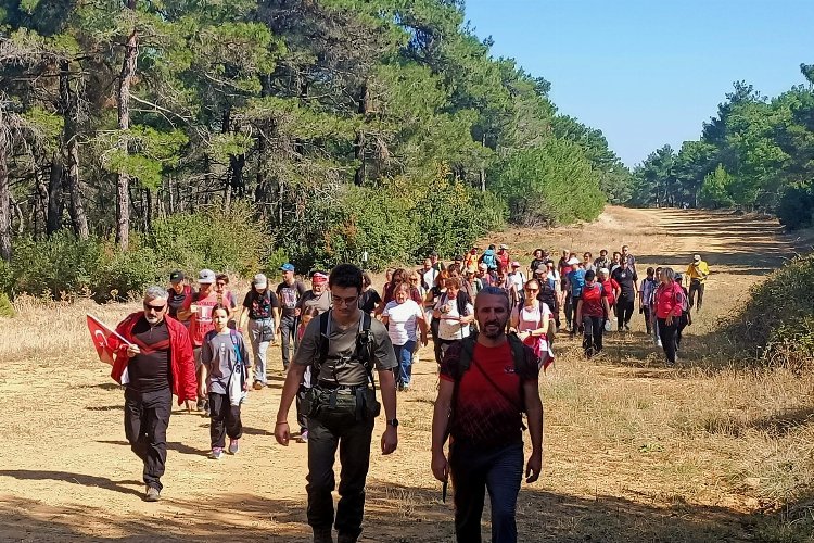SARDOS: Çöplük bir dünyaya doğru hızla ilerliyoruz -
