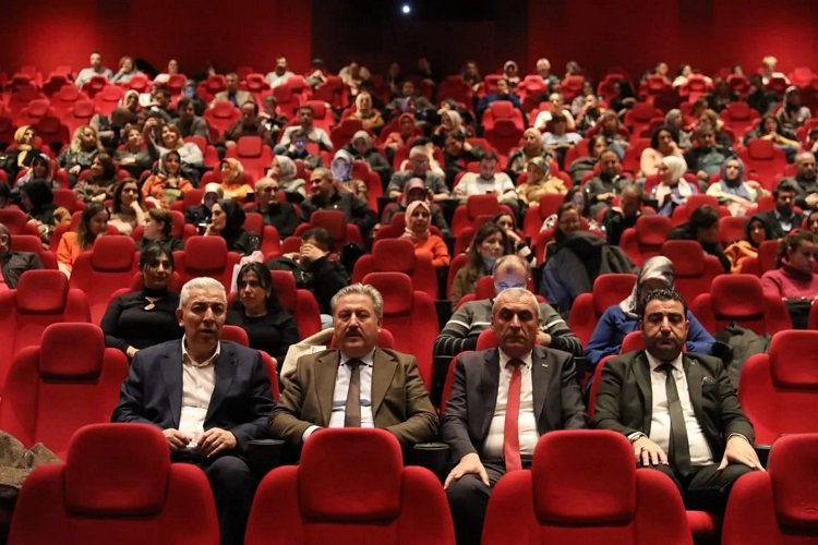 Şehit Aybüke Öğretmen'in filmi Kayseri'yi hüzne boğdu -