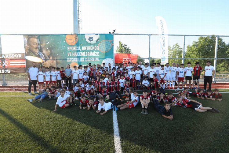 Şehit Ömür Ertuğrul Sarı Spor Tesisi açıldı -