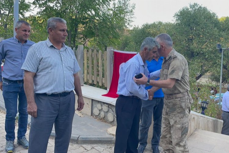 Şehit polise duygusal anma -
