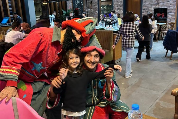 Şehrin Mutfaklarında 'Hacivat ve Karagöz' var -