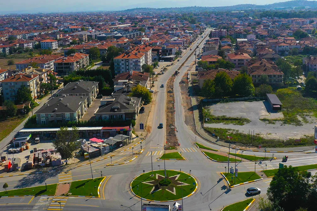 Şeker girişinde dönüşüm başladı: Ahmet Yesevi Caddesi yenileniyor -