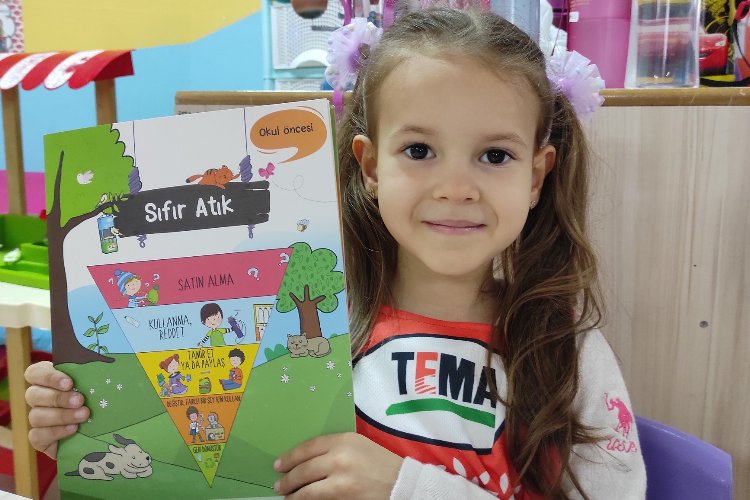 Sıfır Atık Eğitim Projesi ile geleceğe farkındalık -