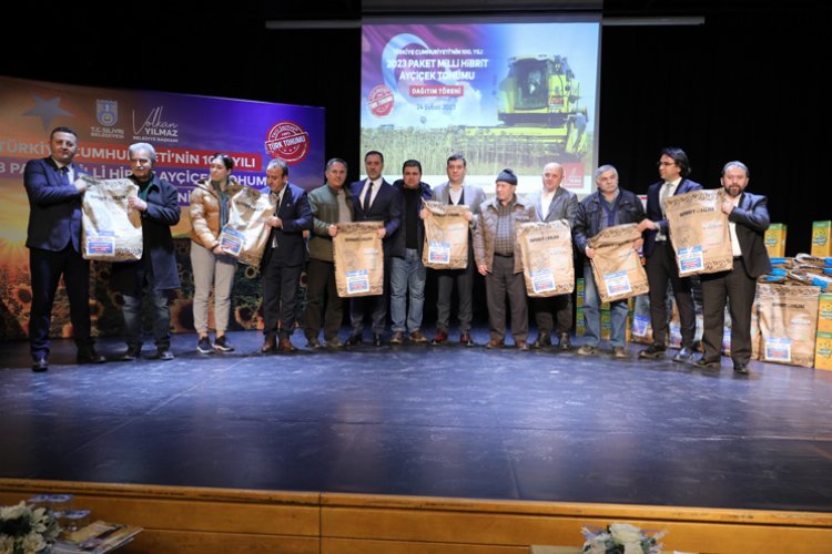 Silivri'de milli ayçiçek atağı başladı -