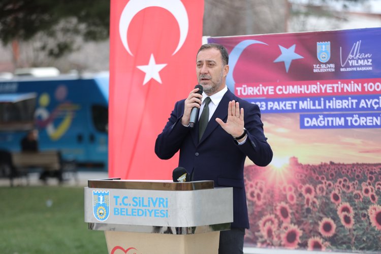 Silivrili çiftçilerden 'milli ayçiçek tohumu' sevinci -
