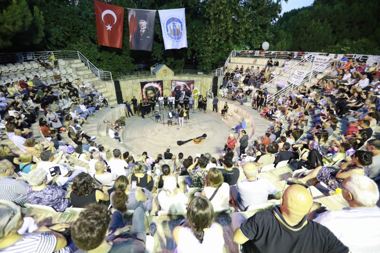 Sivas Katliamı Efes Selçuk’ta sessiz yürüyüş ile anıldı -