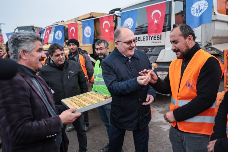 Sivas'ta 300 personel, 74 araçla kışa hazır -