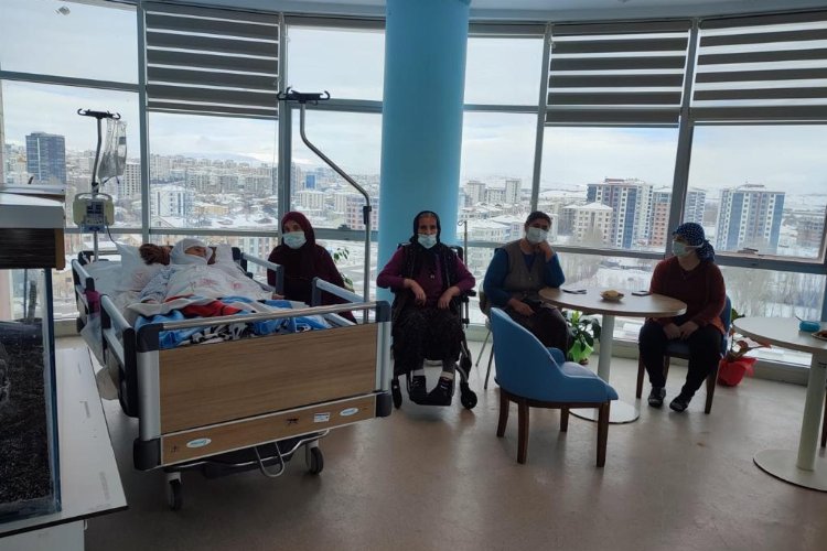Sivas'ta hasta ve hasta yakınlarına moral etkinliği -