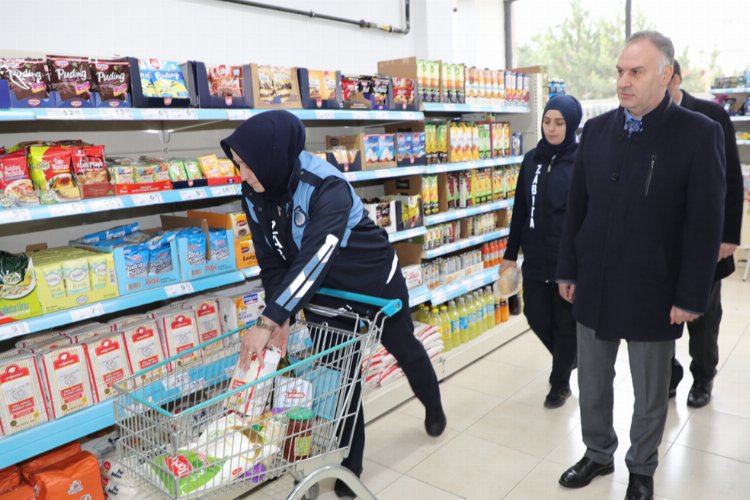 Sivas'ta market denetimlerine devam -