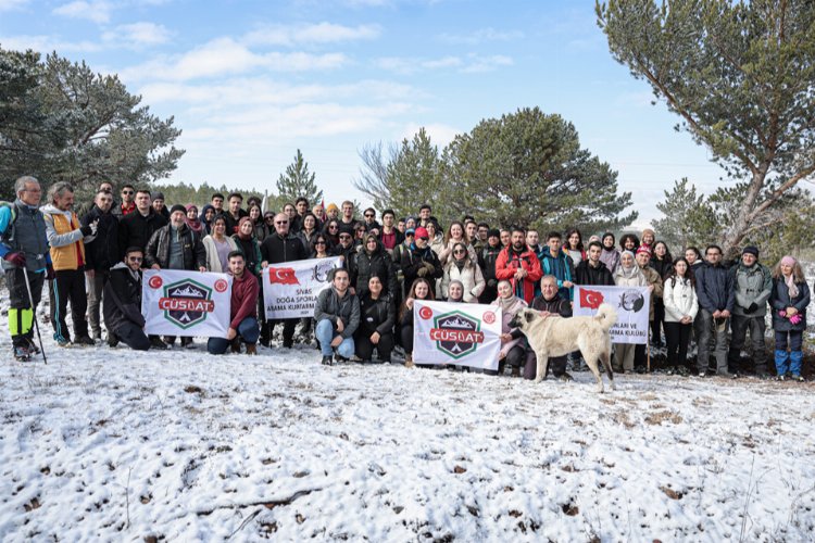 Sivas'ta tıp öğrencilerinden doğa yürüyüşü -