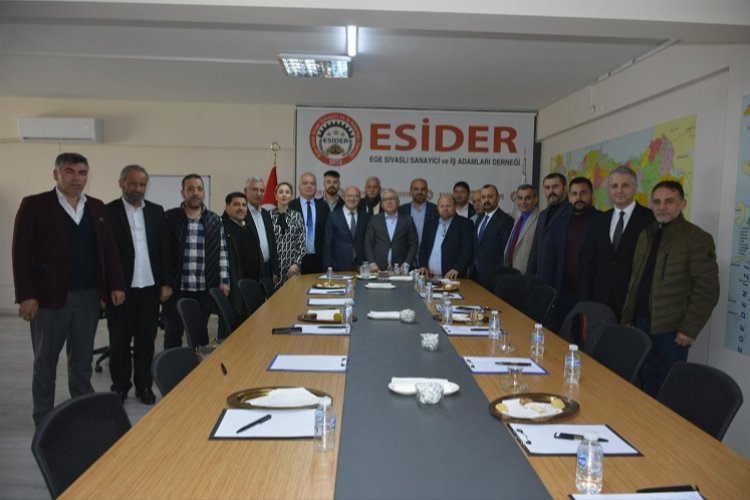 Sivas Valisi Şimşek'ten ESİDER'e ziyaret -