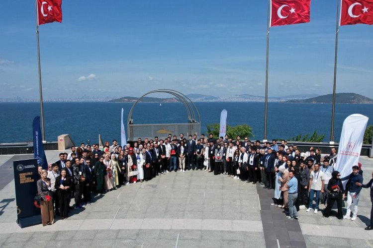 Sivil Anayasa için söz gençlerde! -