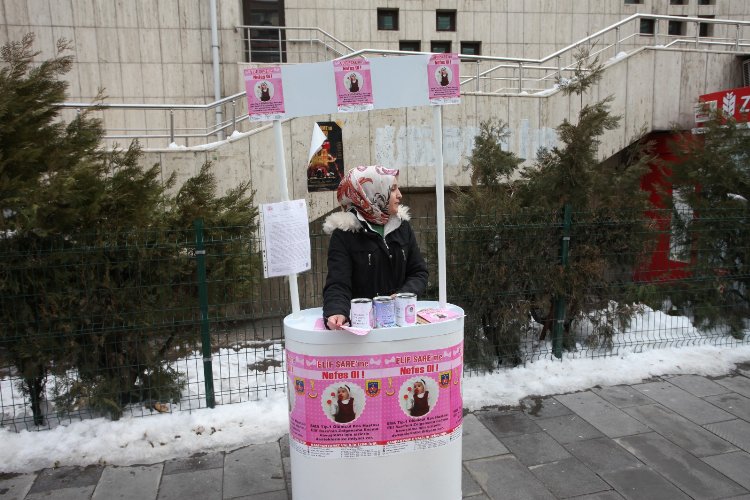 SMA hastası Elif Sare'nin annesi Esra Mahin yardım bekliyor -