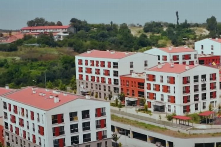 Sosyal konutta ilk gün başvurusu 865 bin! -