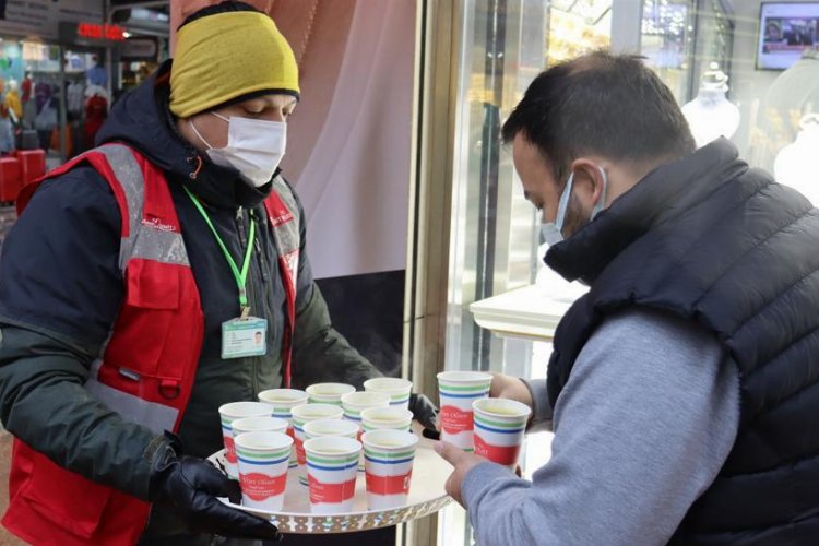 Soğuk kışa sıcak çorba İzmit Belediyesi'nden -