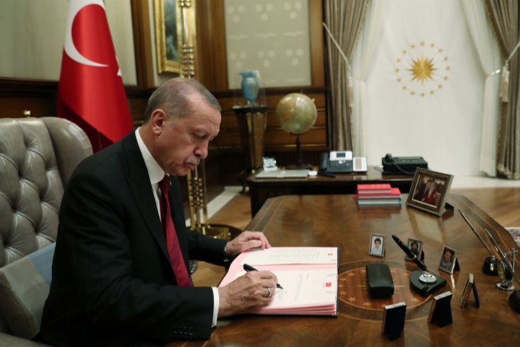 Sözleşmeli sağlık personeli istihdamı 'Resmi'leşti -