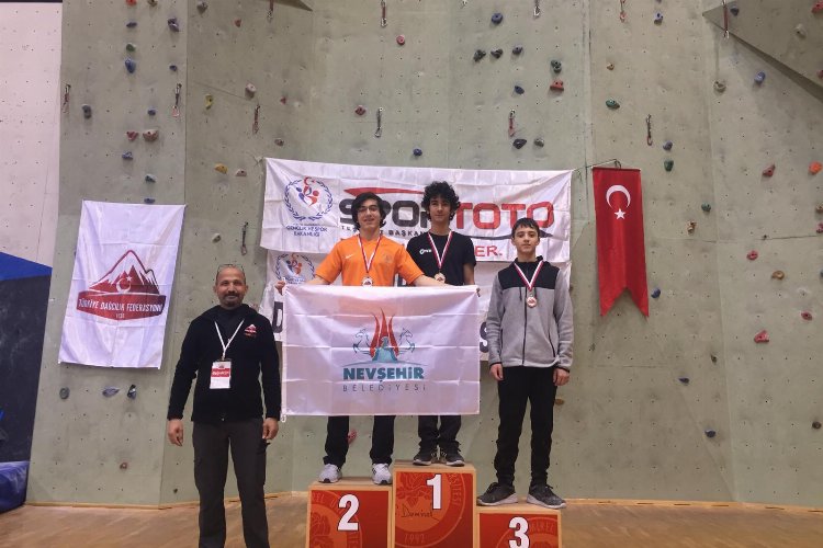Spor Tırmanış Türkiye Şampiyonası’nda Mustafa Sacit Sümer Türkiye 2'ncisi oldu -
