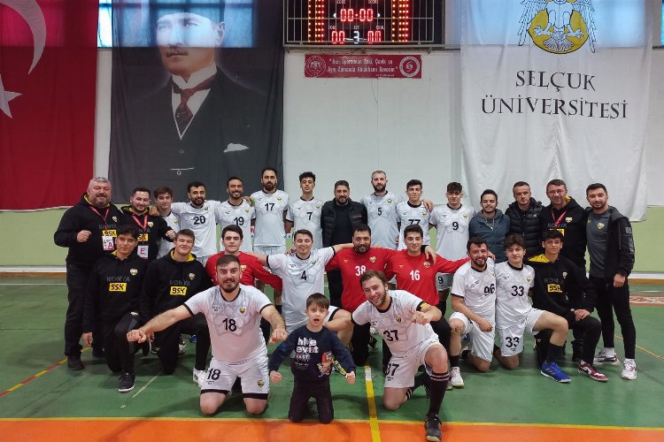 Sporcular Konya'nın adını zirveye taşıyor -