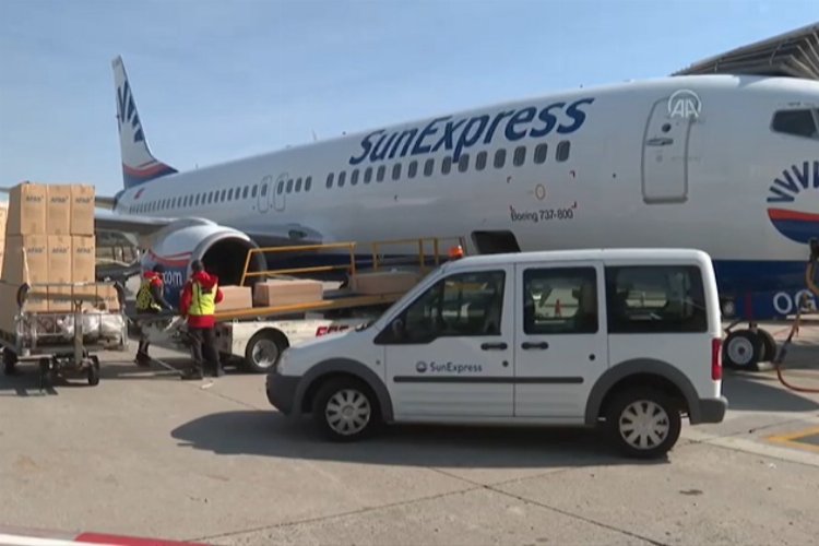 SunExpress'ten yardım uçuşu -