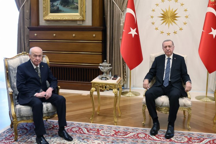 Sürpriz görüşme bir saat sürdü -