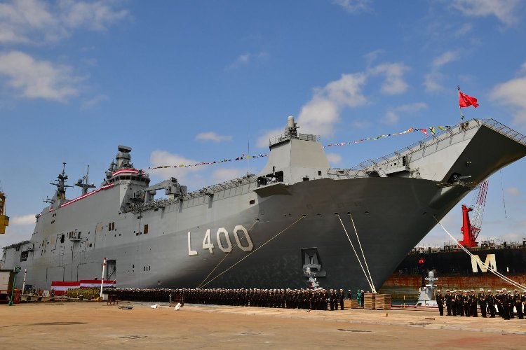 TCG Anadolu ziyarete açılıyor -
