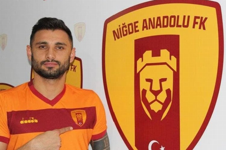 Tecrübeli stoper Niğde Anadolu FK'da -