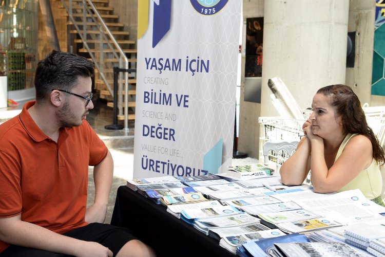 Tercihte Bursalı gençlere ‘Osmangazi’ desteği -