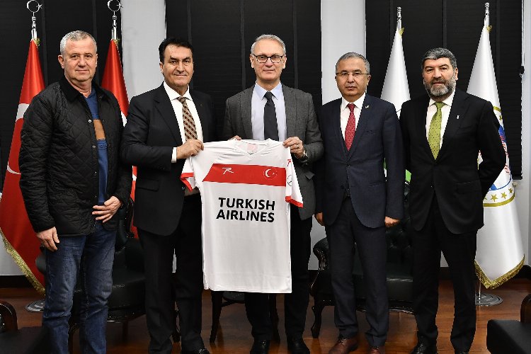  THF'den Başkan Dündar’a ziyaret -