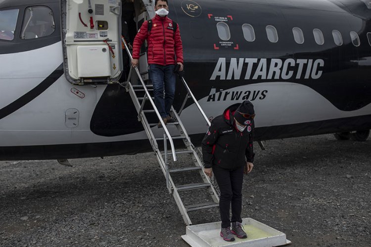 Türk ekibi Antartika'ya ayak bastı -