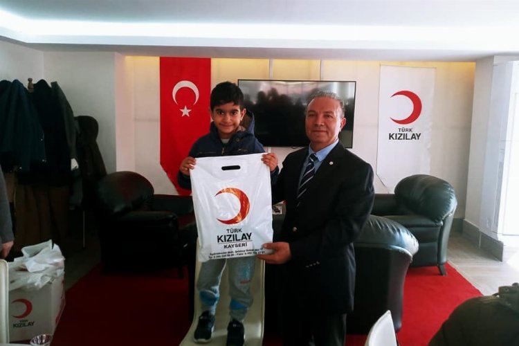 Türk Kızılay Kayseri Şubesi Yönetimi çalışmalarını sürdürüyor -