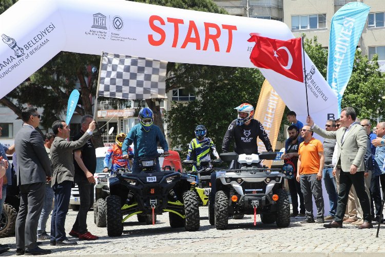 Türkiye Enduro ve ATV Şampiyonası Bergama'da start aldı -